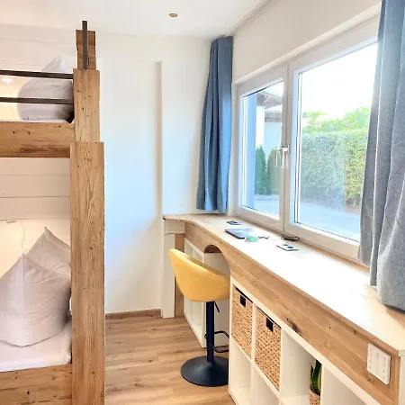 Gruppenapartment Auf Wohnmobilstellplatz I Hund * Füssen
